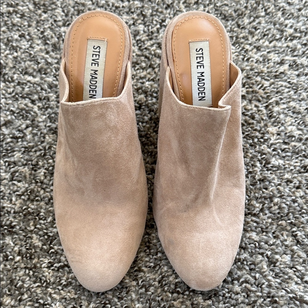 Steve Madden Tan Suede Mules